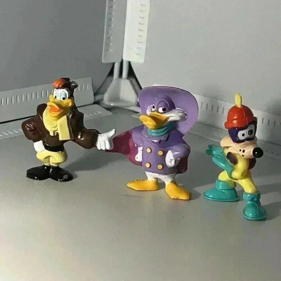 3 Dark Wing DUCK Figurine Lot 1992 Kellogg's Disney 2" PVC Figures - Picture 1 of 4